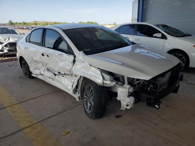 VIN 3KPF24AD2RE738142 2024 KIA Forte, LX no.4