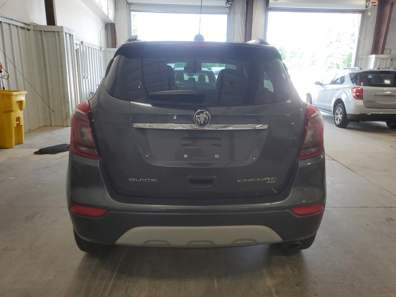 KL4CJGSB1JB553743 2018 Buick Encore Essence