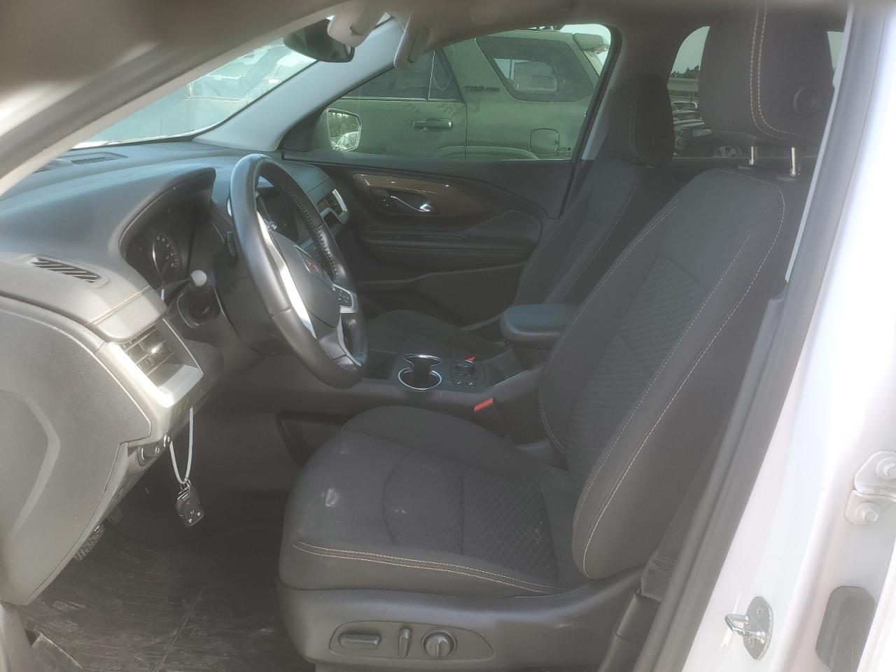 3GKALMEV1LL338218 2020 GMC Terrain Sle