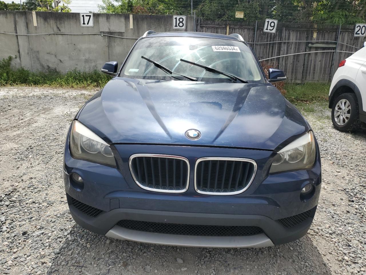 2013 BMW X1 xDrive28I vin: WBAVL1C55DVR87596