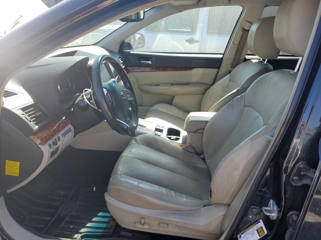 4S4BRDLC2C2242627 2012 Subaru Outback 3.6R Limited