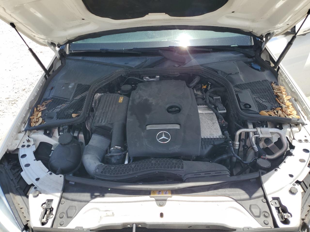 55SWF4JB7GU170124 2016 Mercedes-Benz C 300