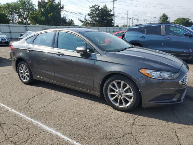 VIN 3FA6P0H71HR265549 2017 Ford Fusion, SE no.4