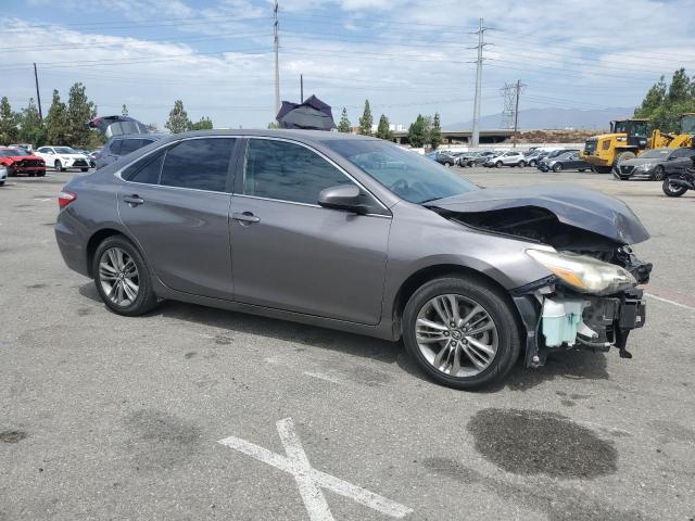 VIN 4T1BF1FK9HU374967 2017 Toyota Camry, LE no.4