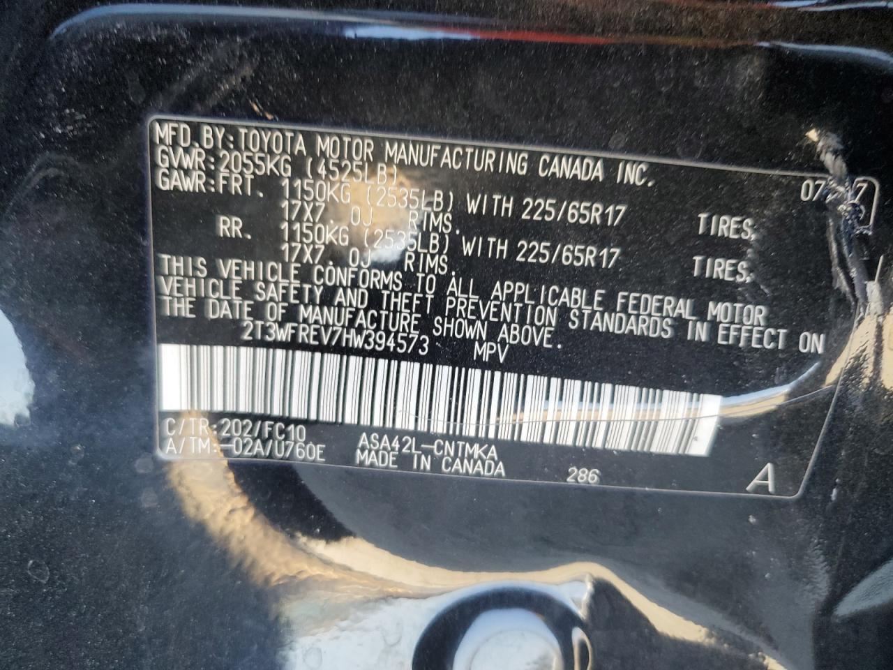 2T3WFREV7HW394573 2017 Toyota Rav4 Xle