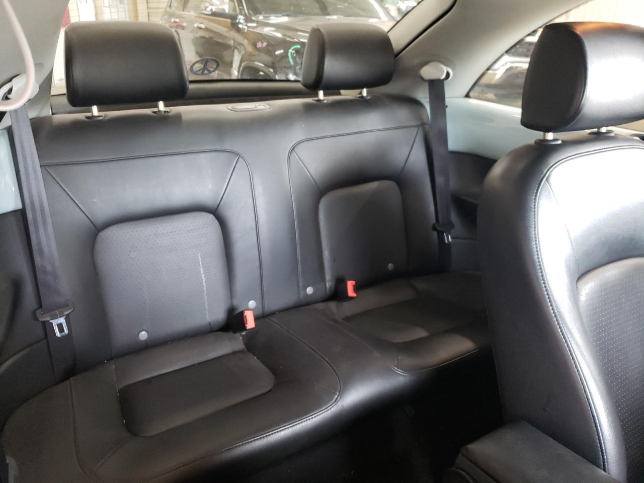 3VWRW3AG4AM015194 2010 Volkswagen New Beetle