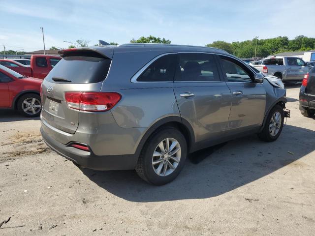 VIN 5XYPGDA30GG146722 2016 KIA Sorento, LX no.3