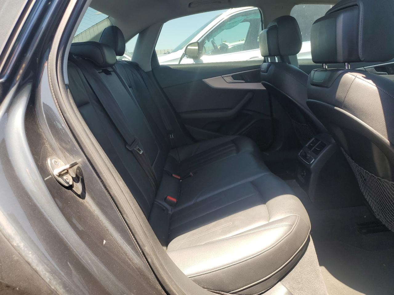 WAUGNAF45HN039193 2017 Audi A4 Premium