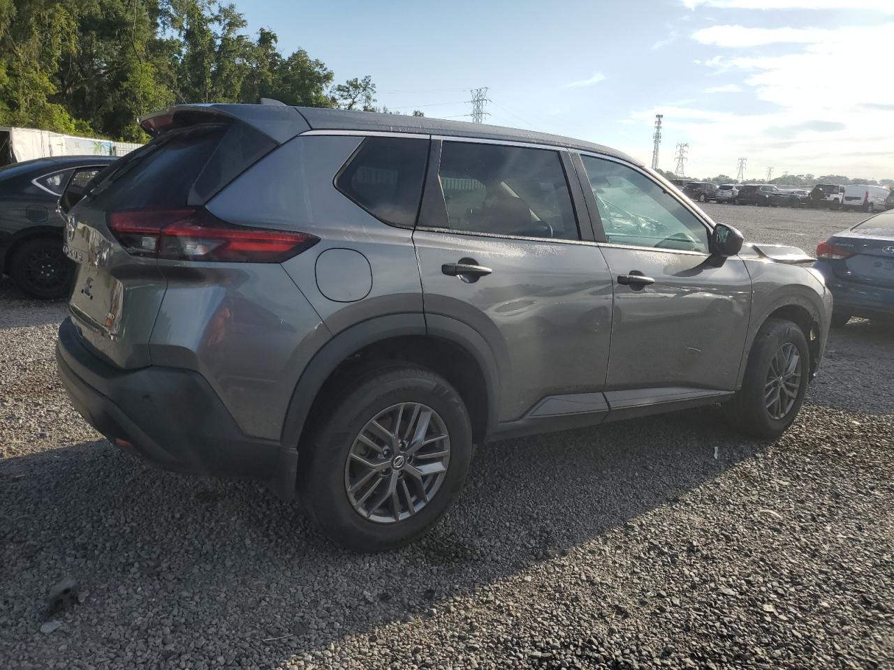 2021 Nissan Rogue S vin: 5N1AT3AB5MC737367