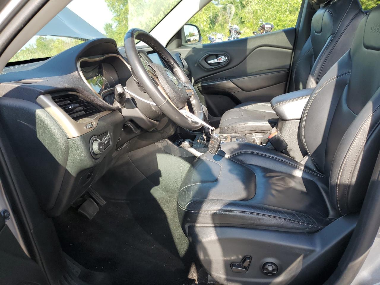 1C4PJMDB8FW503795 2015 Jeep Cherokee Limited