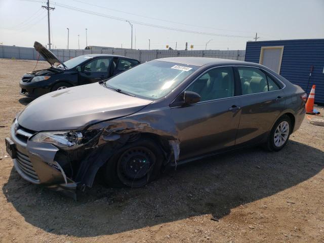 VIN 4T4BF1FK6GR569882 2016 Toyota Camry, LE no.1