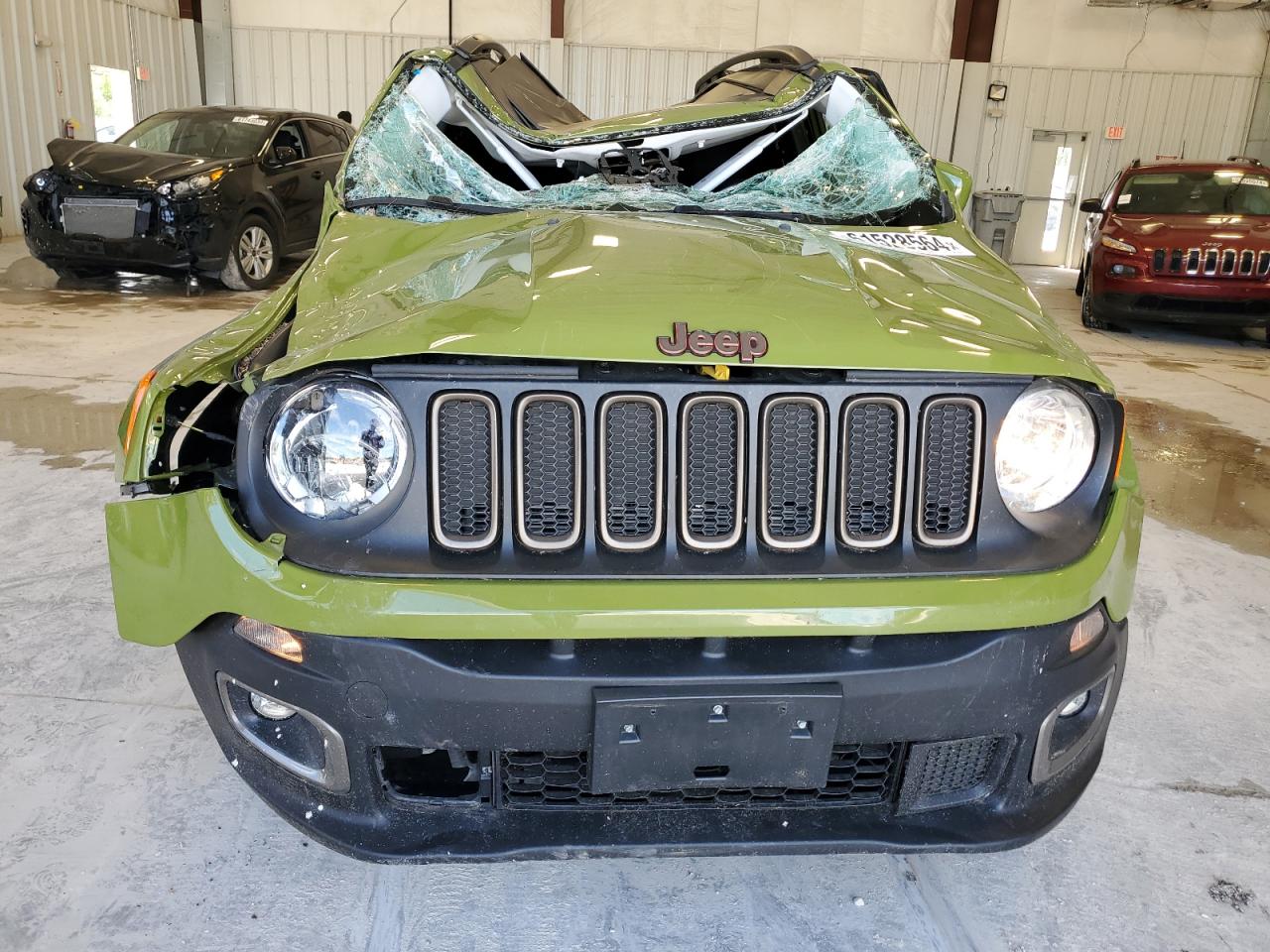 2016 Jeep Renegade Latitude vin: ZACCJBBT5GPD18293