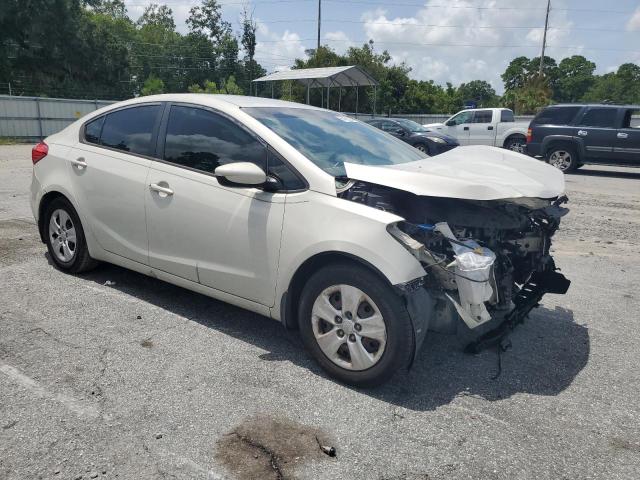 VIN KNAFK4A63F5275773 2015 KIA Forte, LX no.4