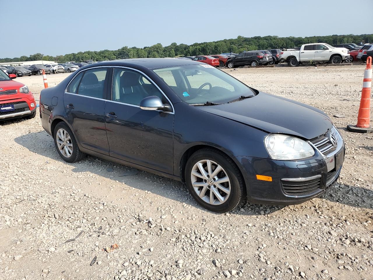 Lot #2928743952 2010 VOLKSWAGEN JETTA SE