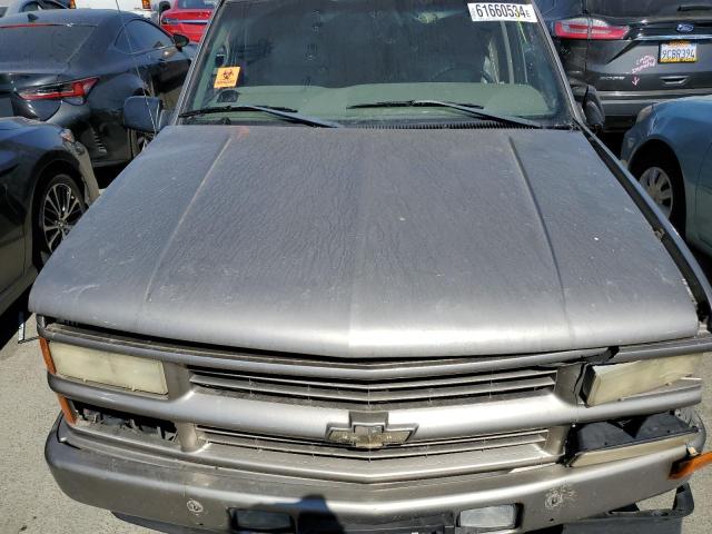 2000 CHEVROLET TAHOE K150 1GNEK13R8YR211803  61660534