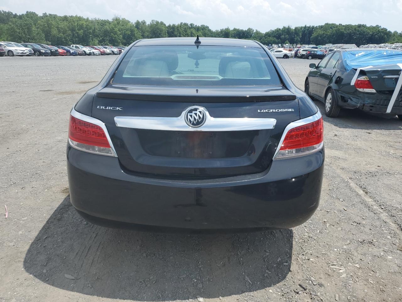 2013 Buick Lacrosse vin: 1G4GA5ER8DF282922