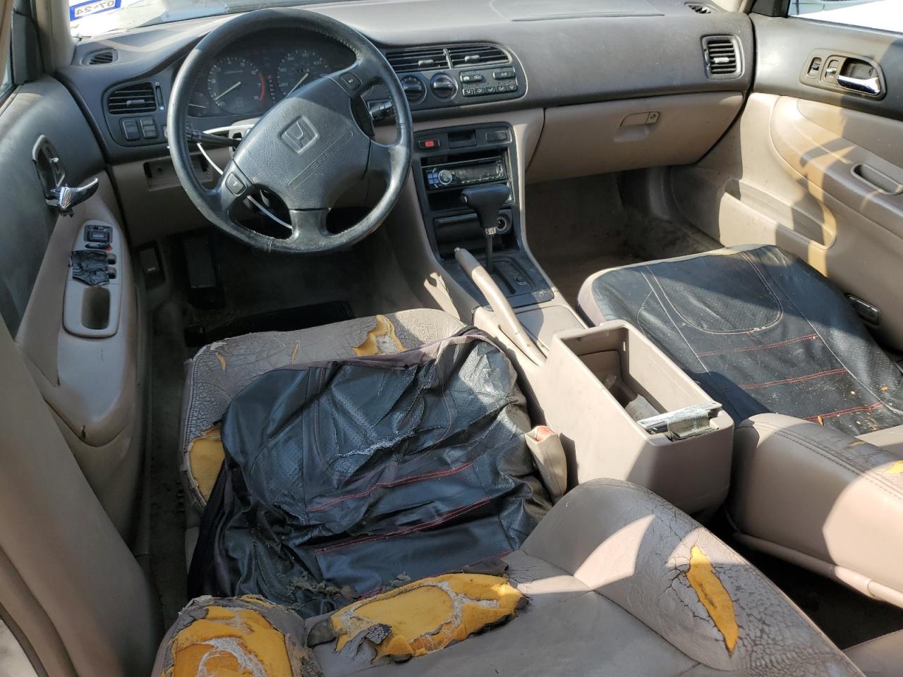 1HGCD5666TA172575 1996 Honda Accord Ex