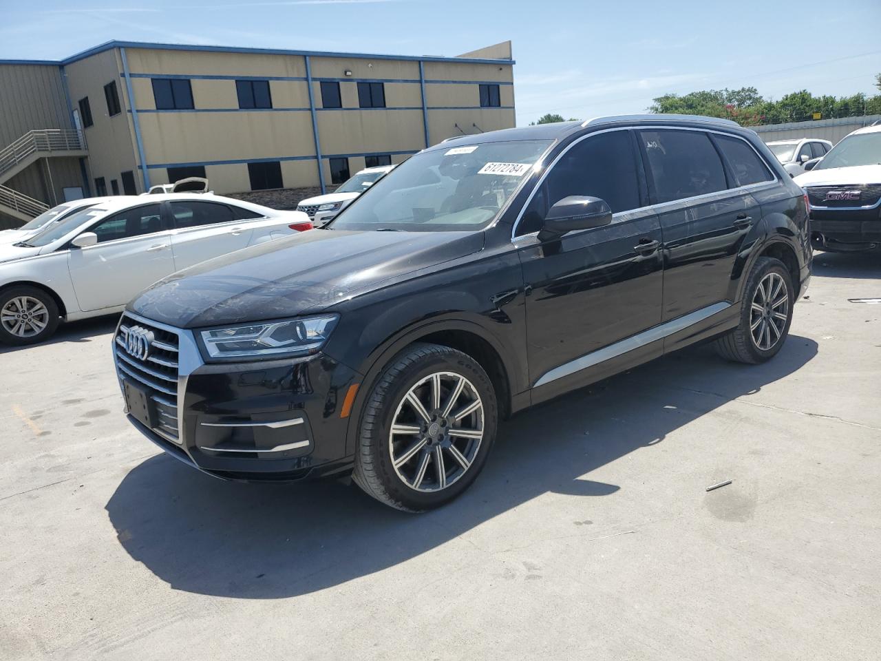 2017 Audi Q7 Premium Plus vin: WA1LAAF71HD022656