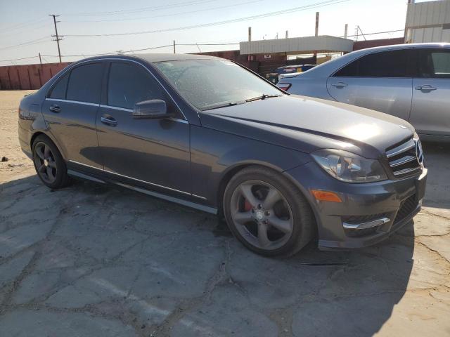 VIN WDDGF4HB8EA967294 2014 Mercedes-Benz C-Class, C... no.4