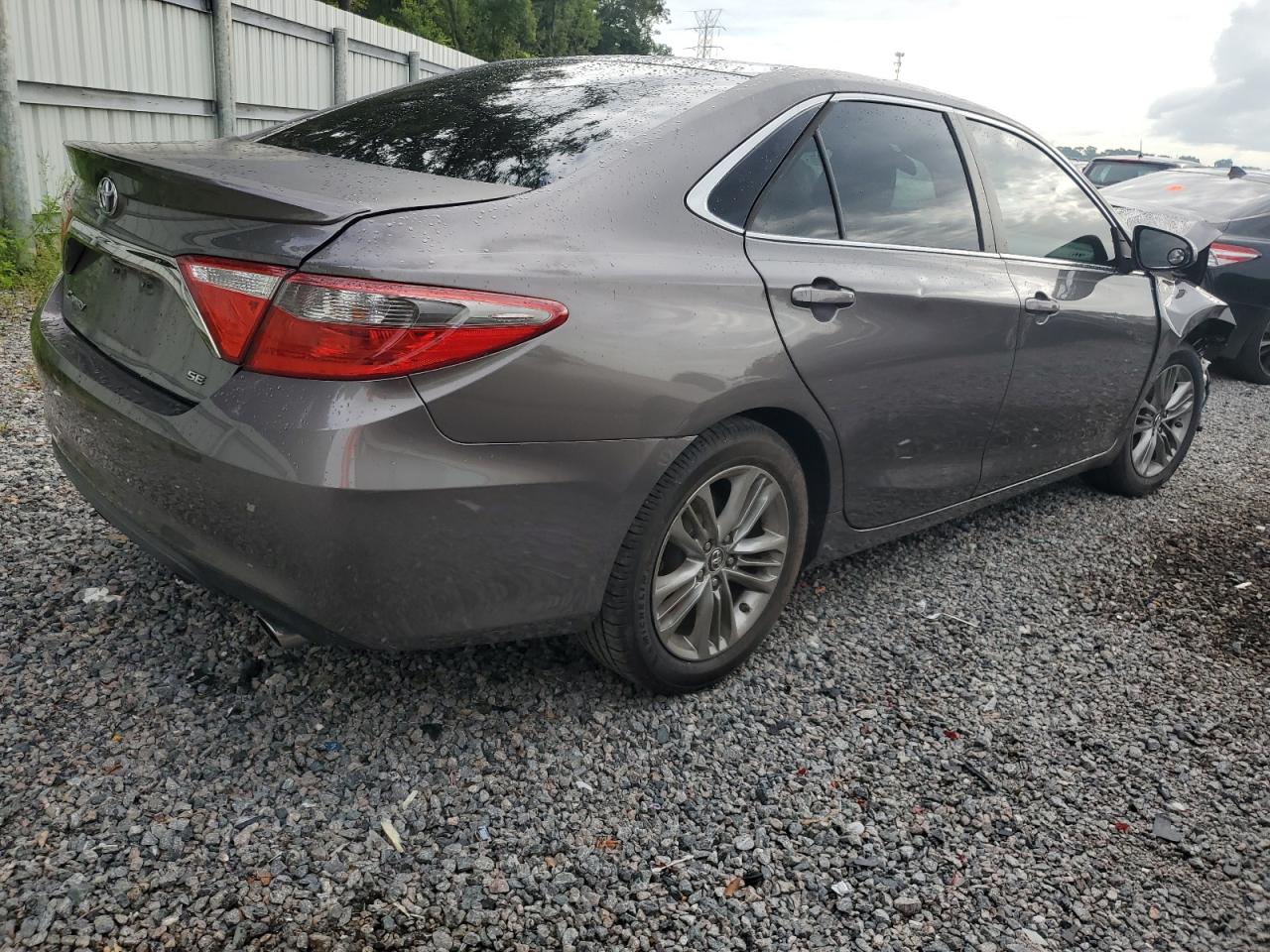 4T1BF1FK4GU522330 2016 Toyota Camry Le