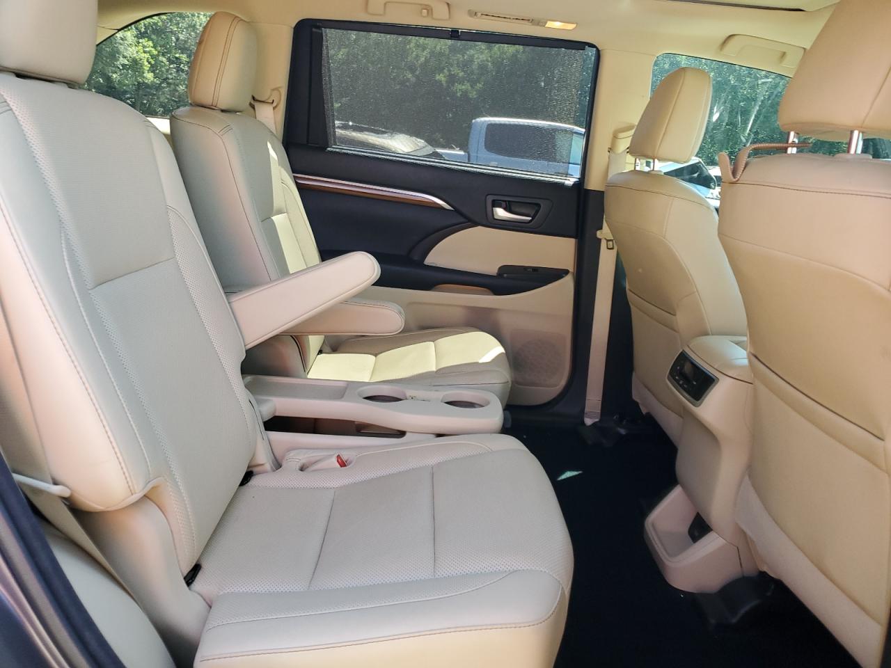 5TDYZRFH5JS236507 2018 Toyota Highlander Limited