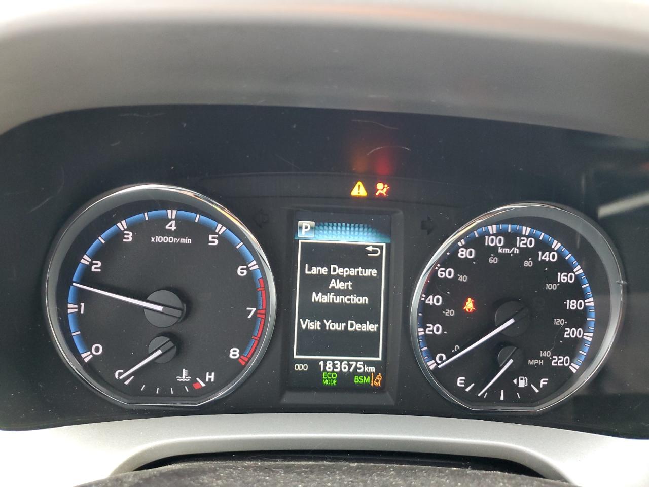 2T3RFREV3HW607547 2017 Toyota Rav4 Xle