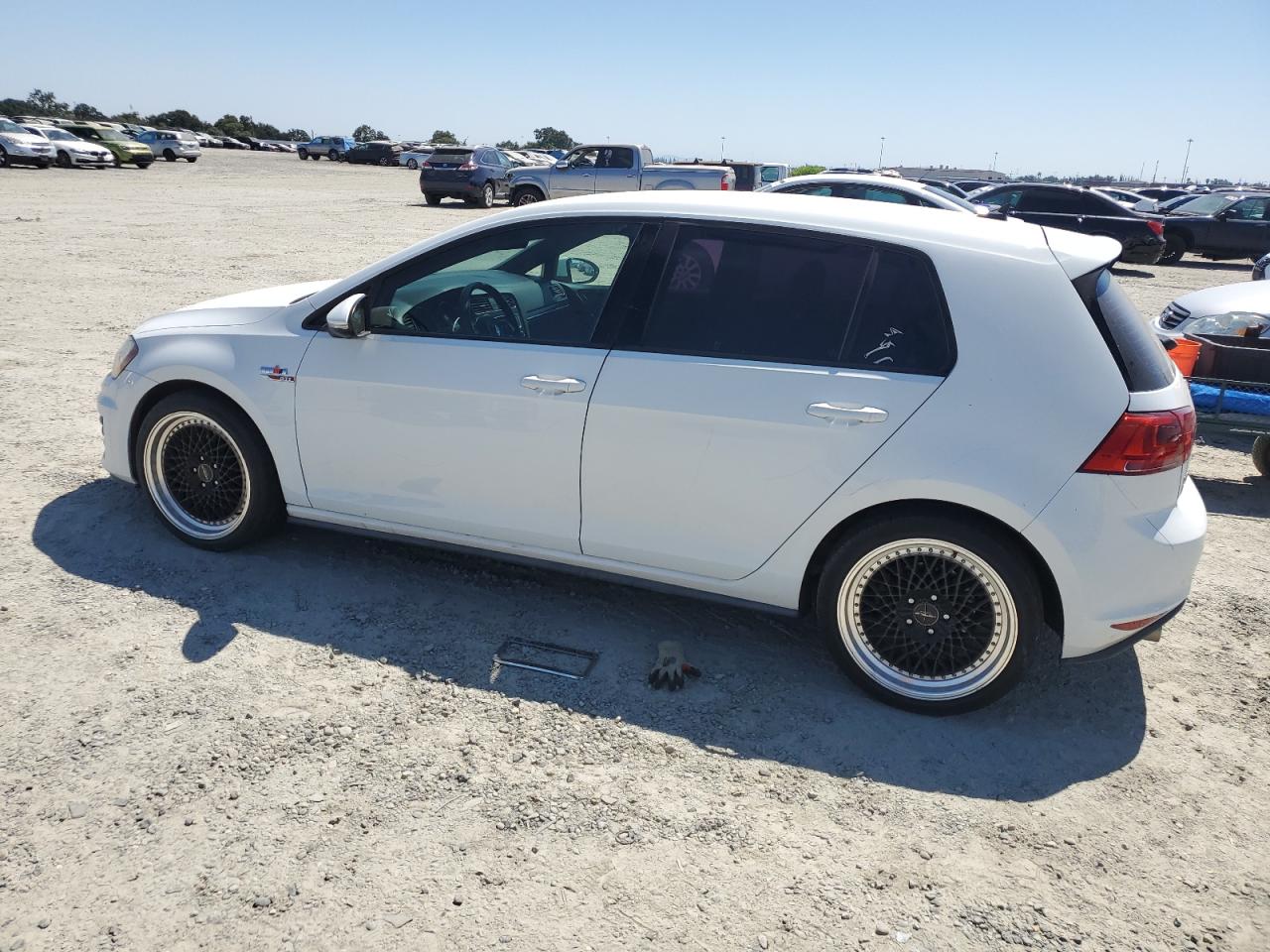 2015 Volkswagen Gti vin: 3VW5T7AU7FM086403