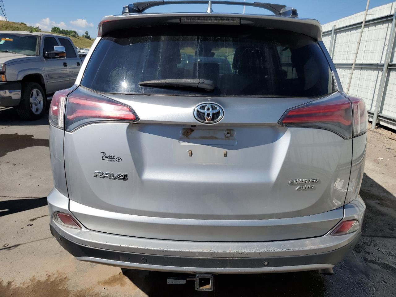 2017 Toyota Rav4 Limited vin: 2T3DFREV4HW565027