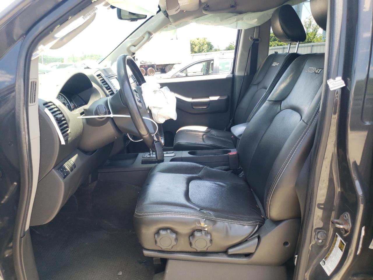 5N1AN0NW2EN812134 2014 Nissan Xterra X