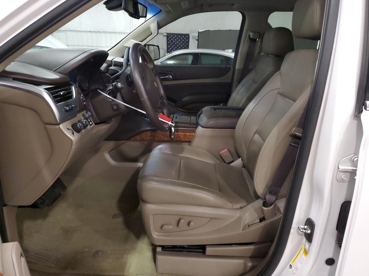 1GNSKJKC7KR109609 2019 Chevrolet Suburban K1500 Premier