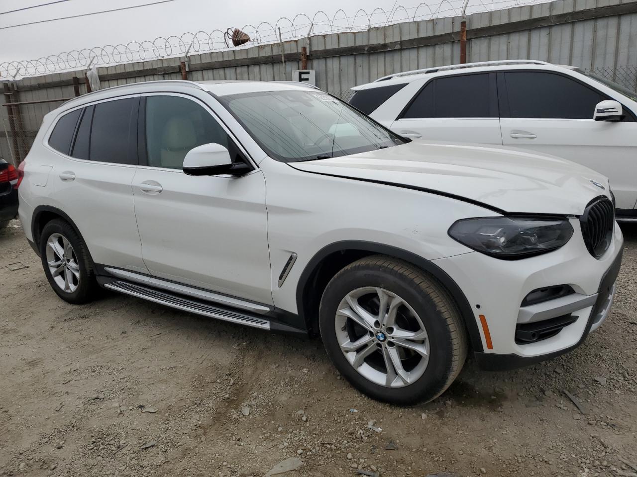 2021 BMW X3 Sdrive30I vin: 5UXTY3C06M9H42599