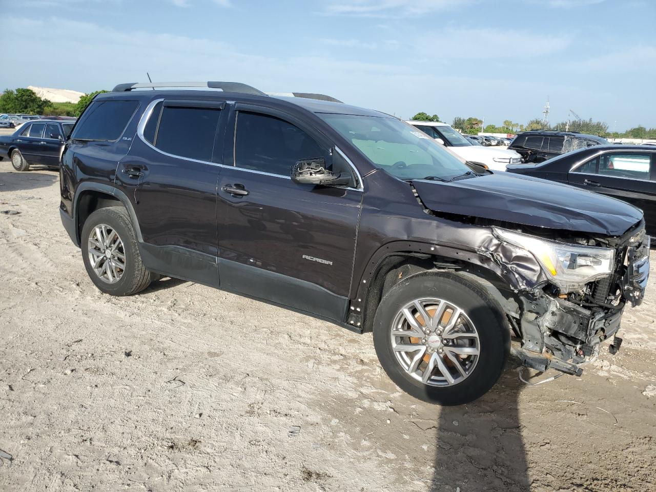 2018 GMC Acadia Sle vin: 1GKKNLLS8JZ126505