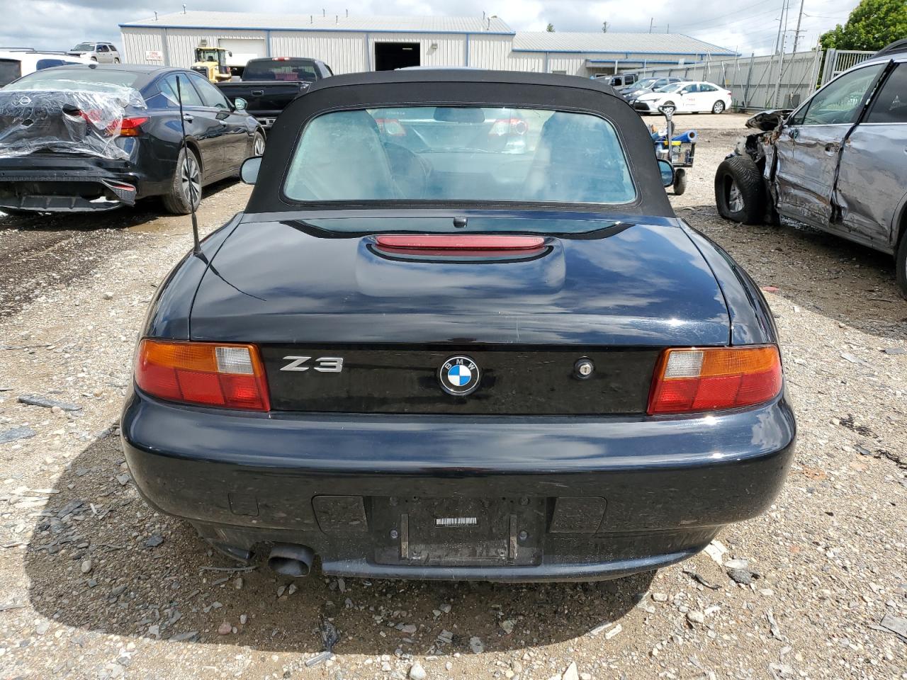 4USCH7334WLD16476 1998 BMW Z3 1.9