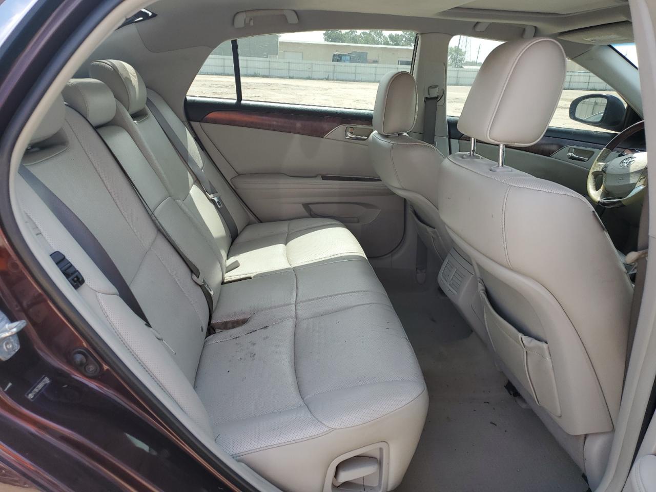 4T1BK3DB6BU422068 2011 Toyota Avalon Base