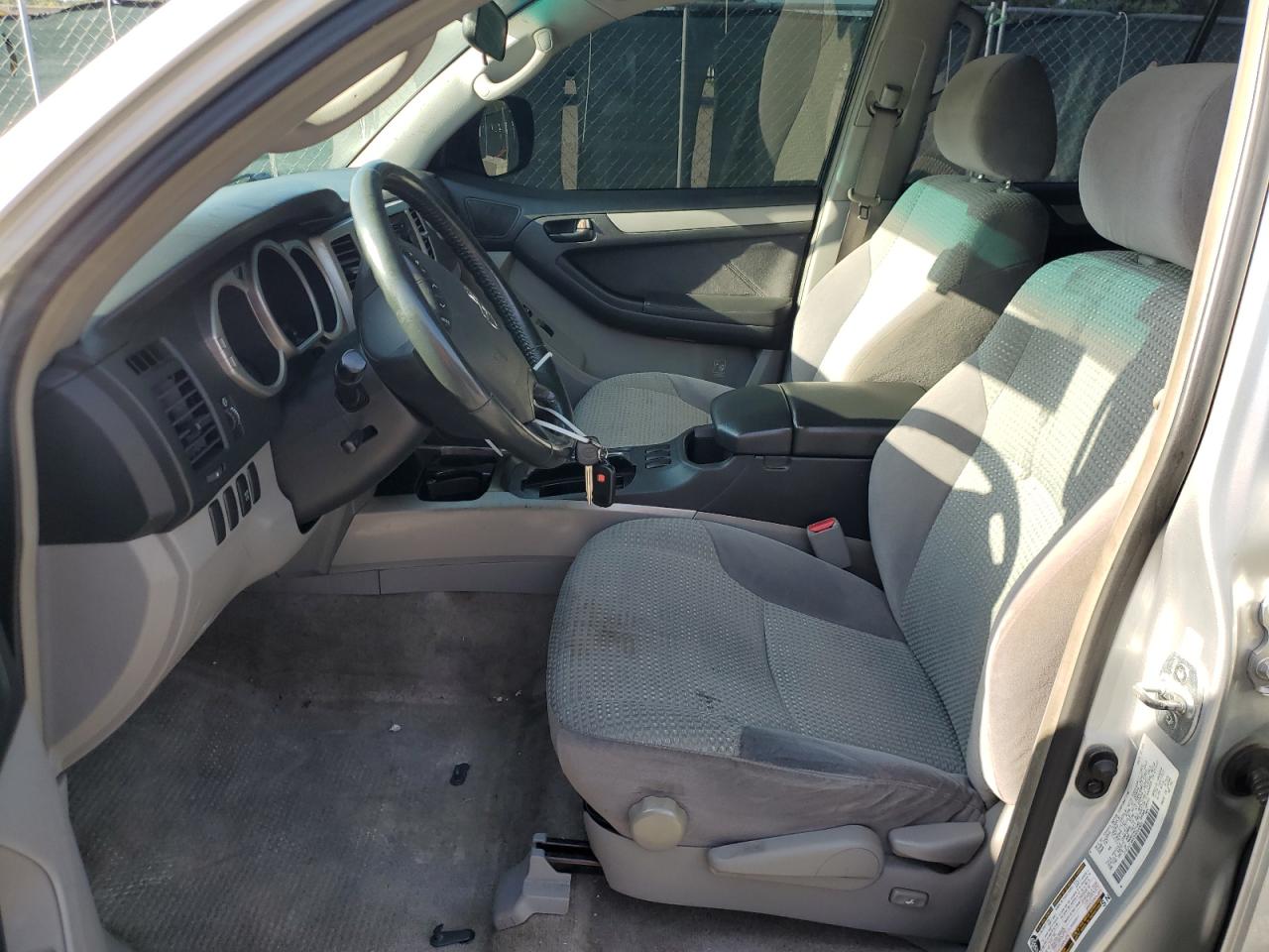 JTEZU14RX50054905 2005 Toyota 4Runner Sr5