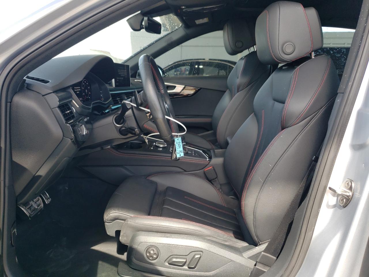 WAUENAF49JA099398 2018 Audi A4 Premium Plus