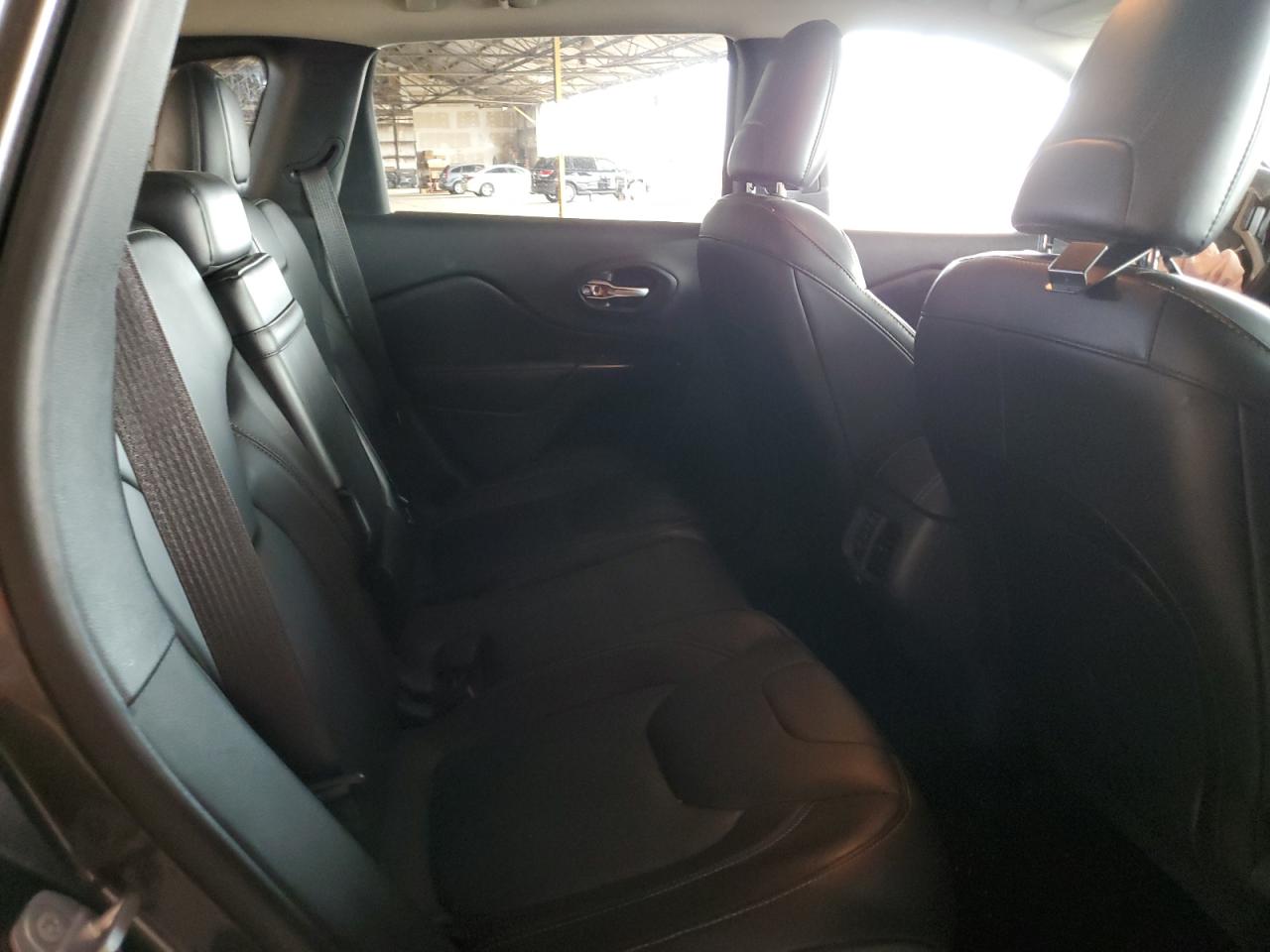 1C4PJMDB5GW261520 2016 Jeep Cherokee Limited