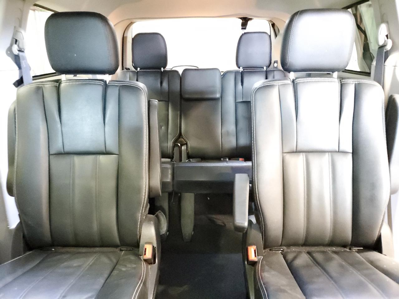 2C4RC1BG1GR156837 2016 Chrysler Town & Country Touring