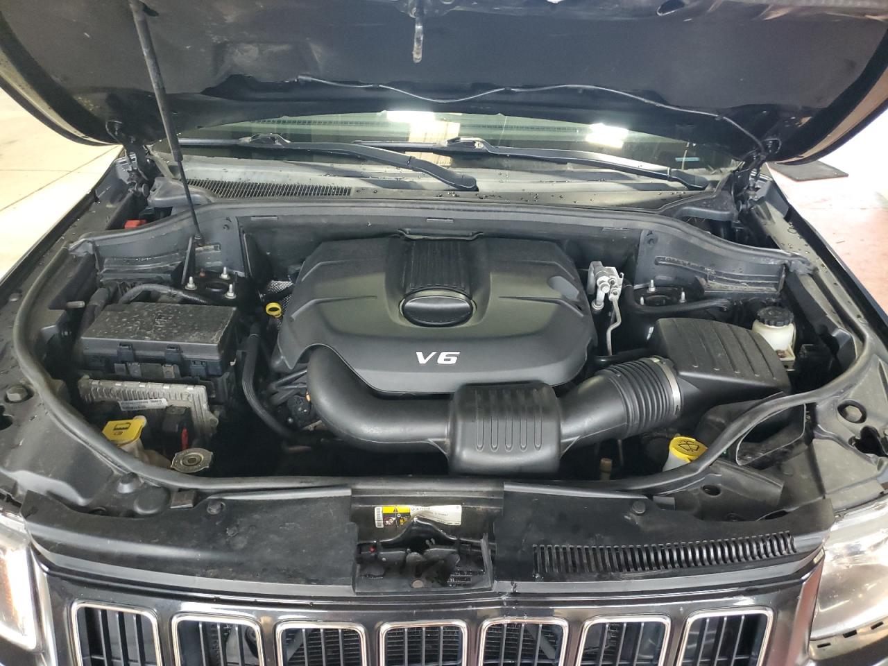 1C4RJFBG9FC710717 2015 Jeep Grand Cherokee Limited