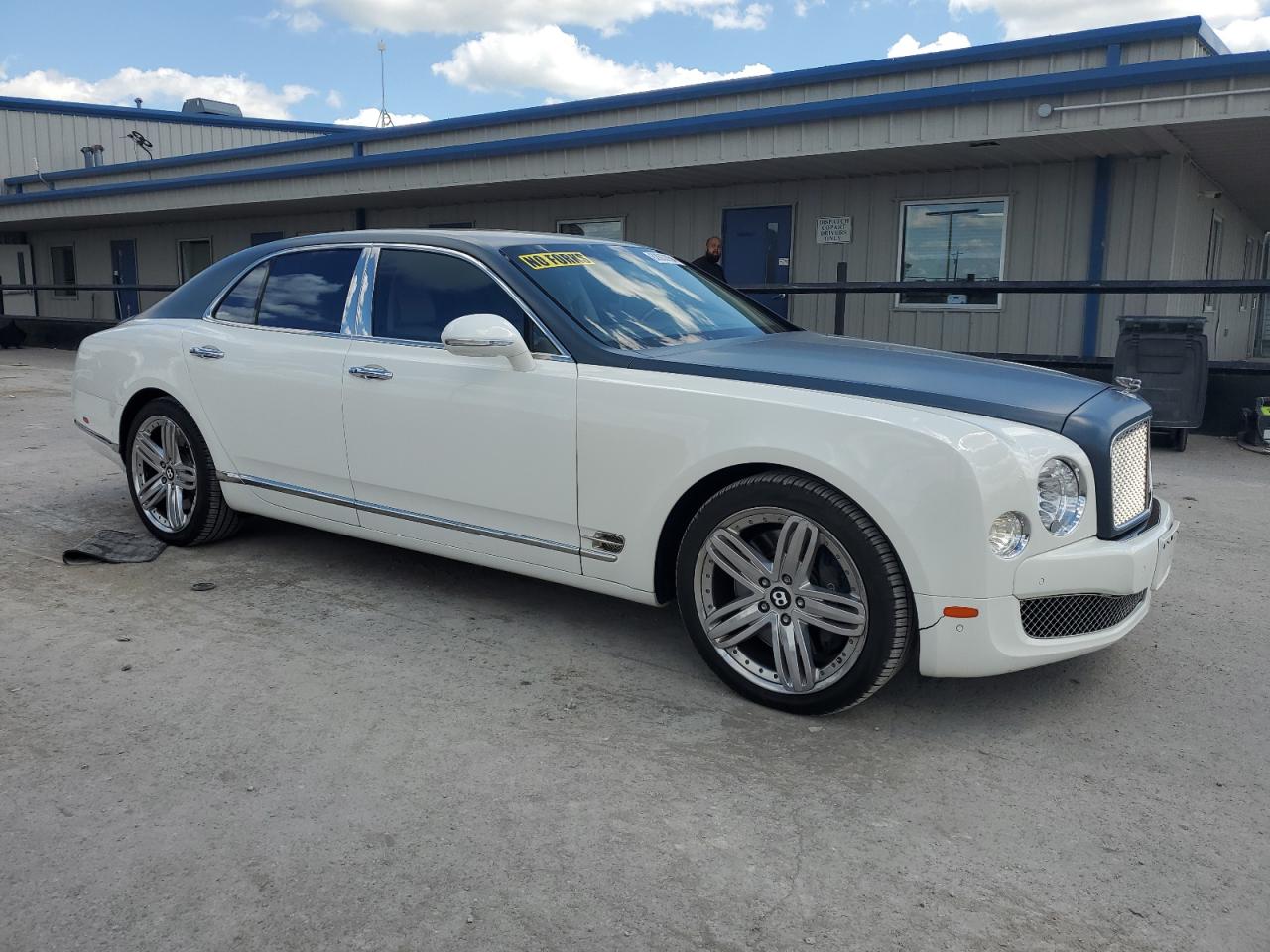 2013 Bentley Mulsanne vin: SCBBB7ZH0DC018025