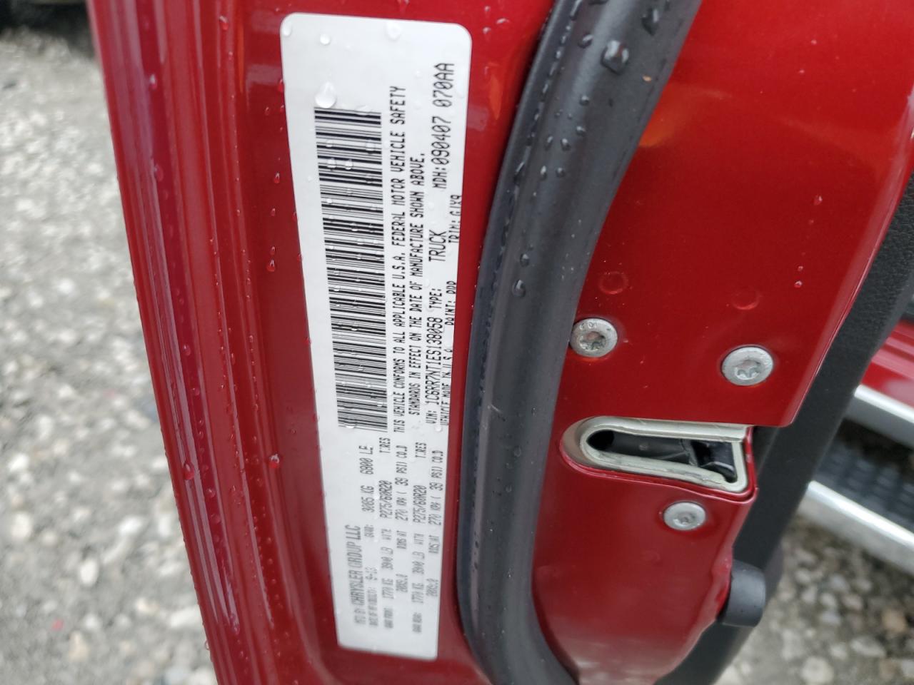 1C6RR7NT1ES138058 2014 Ram 1500 Laramie