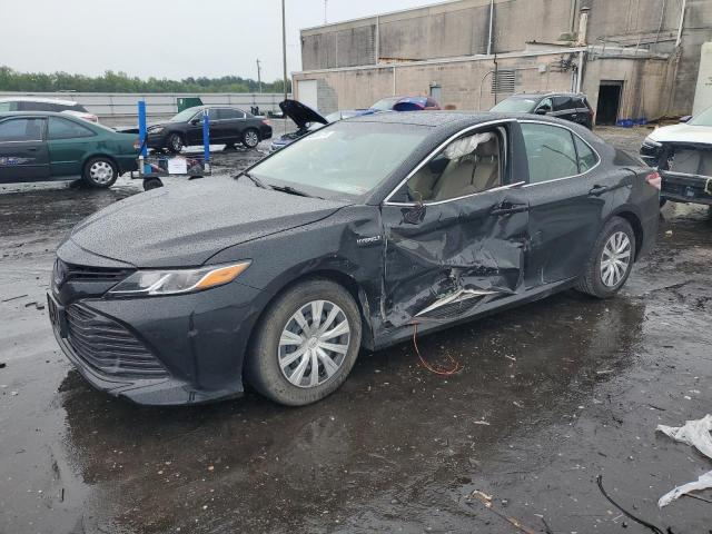 VIN 4T1B31HK0JU503190 2018 Toyota Camry, LE no.1