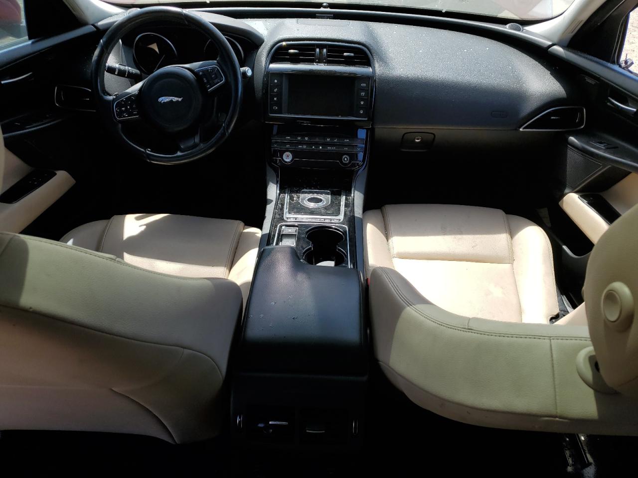 SAJAD4BGXHA971685 2017 Jaguar Xe Premium