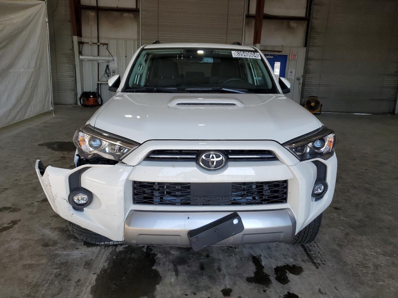 Lot #2711207928 2023 TOYOTA 4RUNNER SE