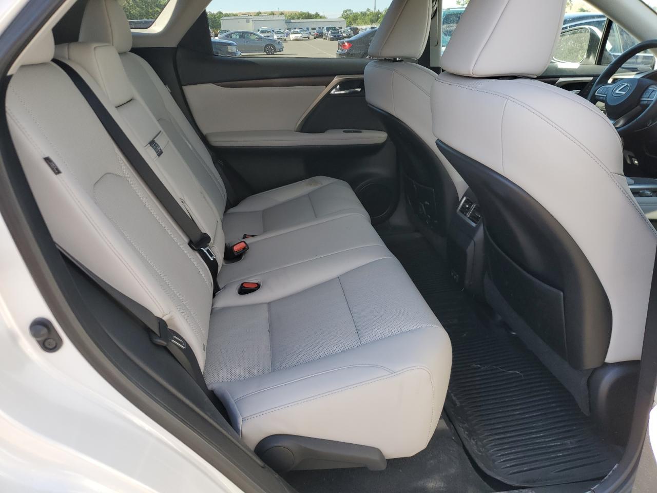 2T2HZMDA8NC363688 2022 Lexus Rx 350