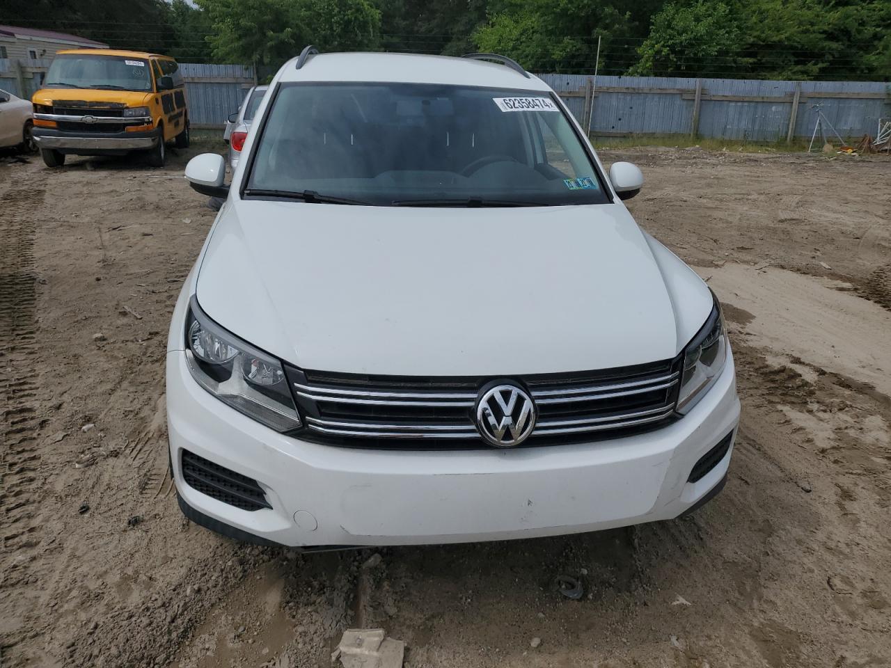 2017 Volkswagen Tiguan S vin: WVGBV7AX3HK050692