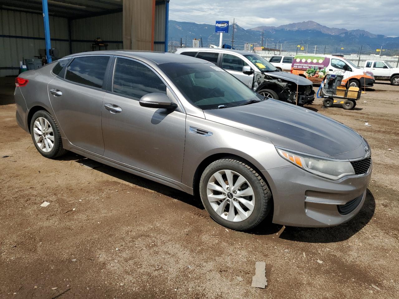 5XXGT4L30HG139235 2017 Kia Optima Lx