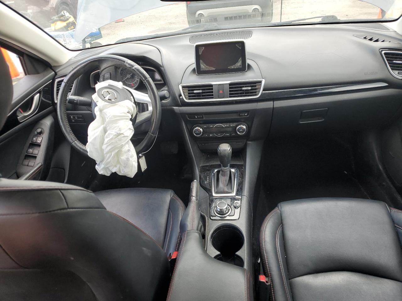 JM1BM1W70E1184445 2014 Mazda 3 Grand Touring