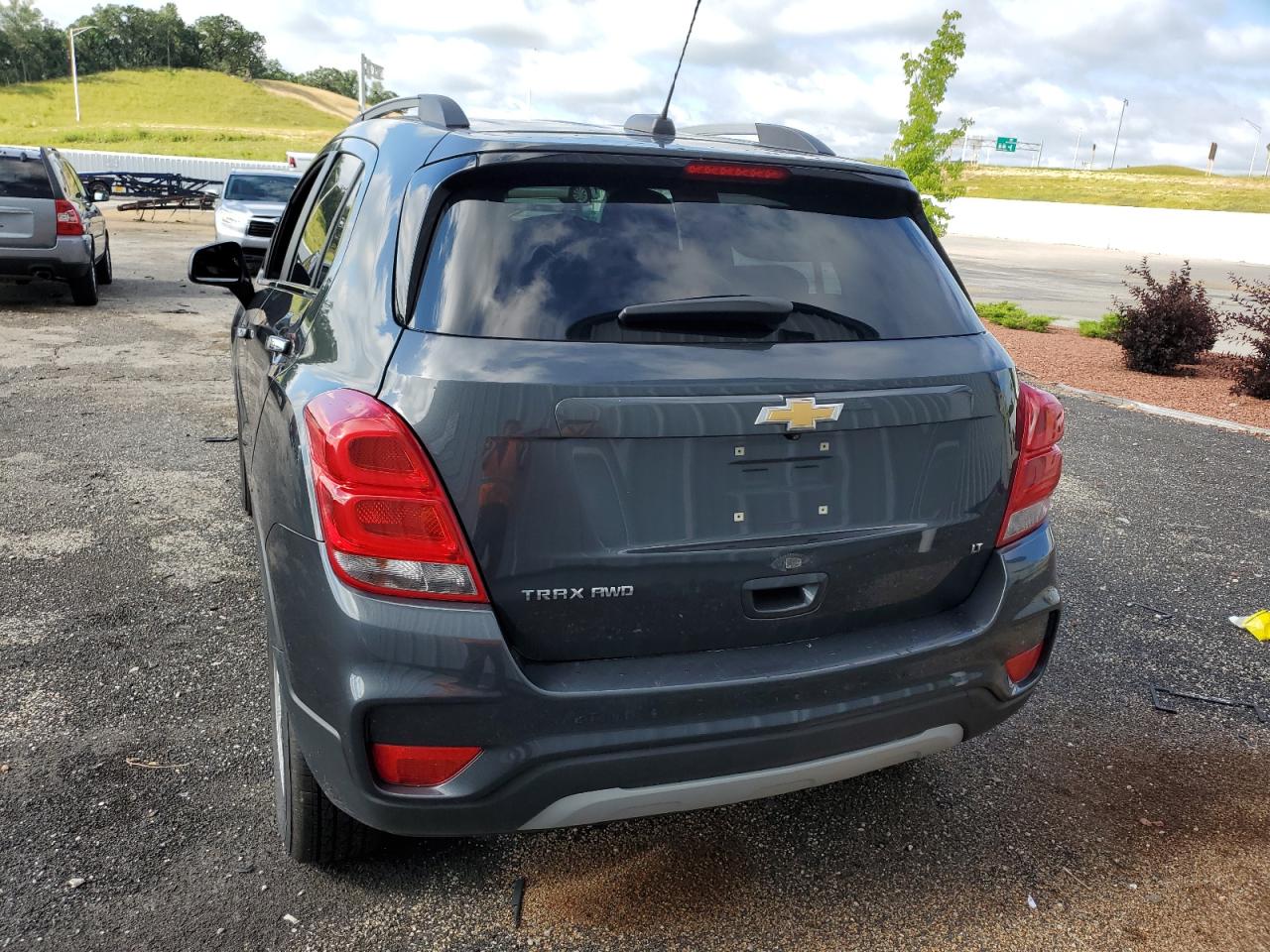 KL7CJPSB7JB655356 2018 Chevrolet Trax 1Lt