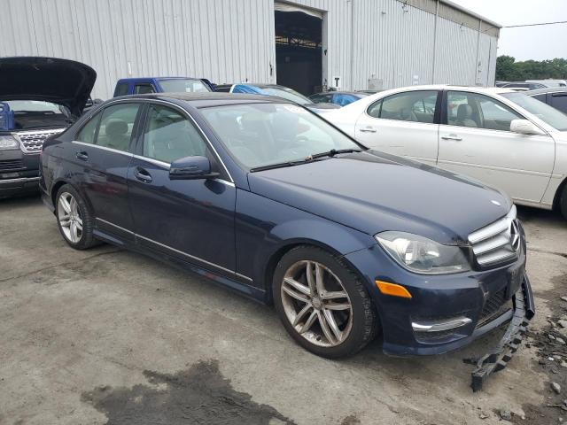 VIN WDDGF8AB0DG014284 2013 Mercedes-Benz C-Class, 3... no.4